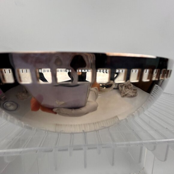 Skyscraper Design Bowl by Richard Meier for Swid Powell Silverplated 1980s 6" - Picture 3 of 16